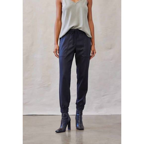 Bella Dahl Chelsea Pocket Jogger